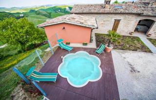 Pet Friendly Apartment In Sant'angelo In Vado - 5