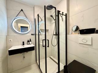 Beautiful Renovated Apartment in Lorrach - 2