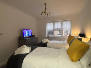 Ashford Work Stay Parking & M20 Nearby - 2