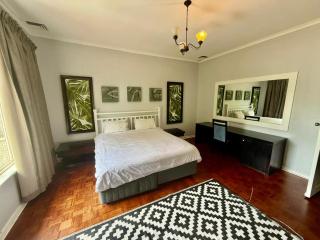 uMhlanga BNB 147 - 5