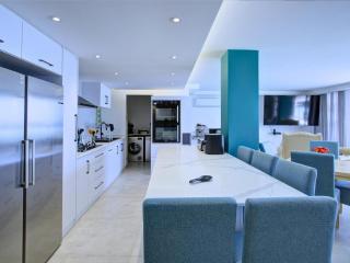 Mossel-Bay Waterfront Accommodation - 1