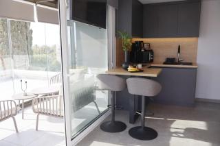 Glyfadas's Rooftop Blyss - 6