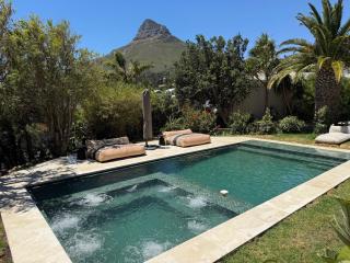 New! Kinvara Villa with Pool, Gym & Lion's Head View - Città del Capo - 0