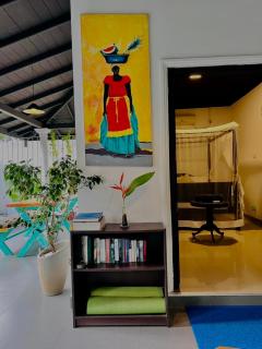 Villa Kyda - 2 Min walk to the Beaches! - 5