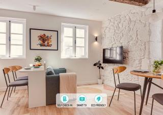 Old Quarter Boutique - 9