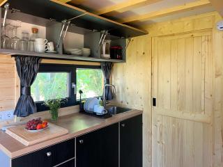 Liberty Lodge X by Tiny Away - 3