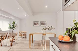 Main Street Deluxe - 8