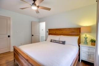 2 Mi to Tims Ford Lake! Cozy Cottage with Fireplace - 1