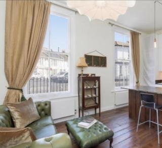 Park Crescent Brighton - 0