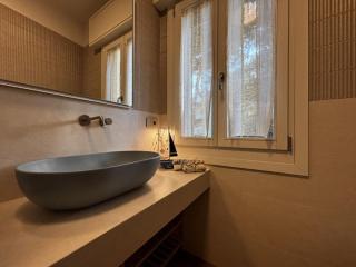 Newly renovated, beautifully accommodation - 2