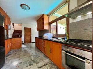 4 Bed Songthai - 5 - 1