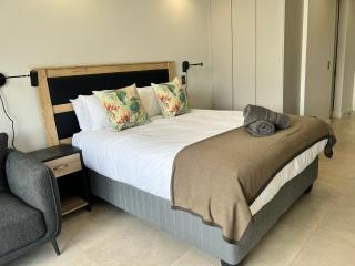 Entire Apartment in Midrand, South Africa - 4