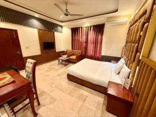 Blue Moon Residency Jinnah Super - 2