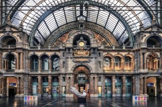 Guest room with private bathroom, WiFi, TV, Antwerp - 2