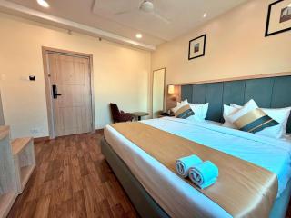 asar Capoors Hotel - 9