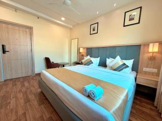 asar Capoors Hotel - 8