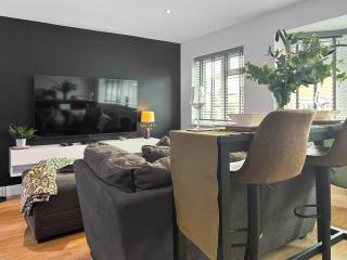 The Bradgate Escape - 5