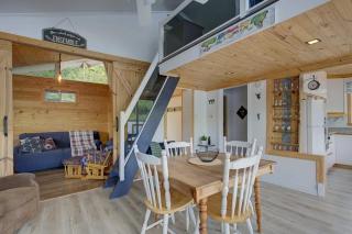 Spa & Lake Access - Chalet Le Ptit Leo - 4