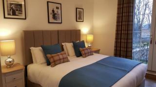 Royal Gardens Apartment 2 - 2