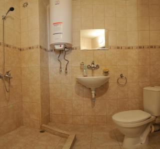 Family Hotel Prolet - Shumen - 0
