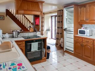 Fox's Lair Farmhouse - 4