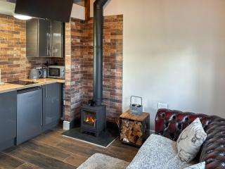 The Old Weighbridge - 0