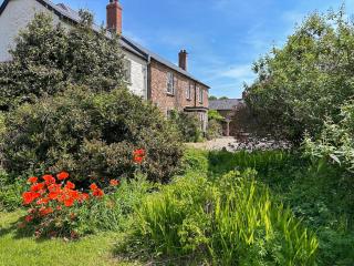 Duvale Priory - 9985 - 0