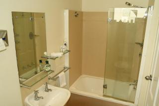 Lovely Adelaide City Escape - 4