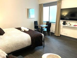 Lovely Adelaide City Escape - 0