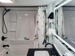 Peaceful Apartment Minutes to Casinos - 3