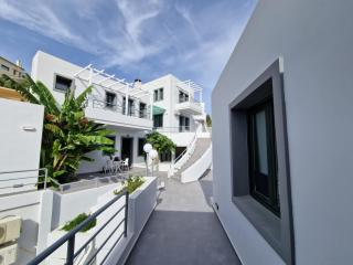 Rainbow Hotel Apartments - 7