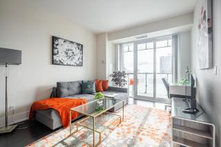 Bright High Floor1 Bedroom Condo Downtown Toronto - 0