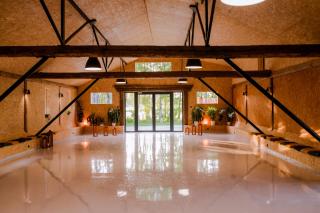 Czarna Owca na Wschodzie - 4