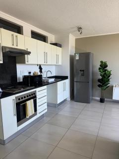 SkyAre Windhoek CBD - 3