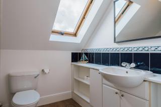 3bd Home near Red Bull Racing, Vw Centre, Zoho - 3