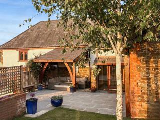 Weirmarsh Big Barn - 0