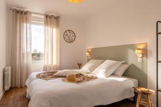 Gîte groupe 21 pers - Idéal Famille Amis Pro - Atelier ludique - Espace réceptiion séminaire - 30 mn PuyduFou - 5