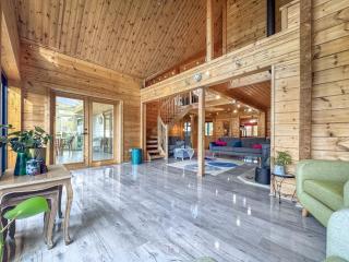 The Lakehouse - Uk50894 - 7