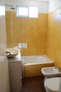 Full apartment with balcony, central location - 5