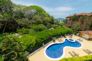 Bella Vista 8B 3 bdrs pool view in Los Suenos - 0