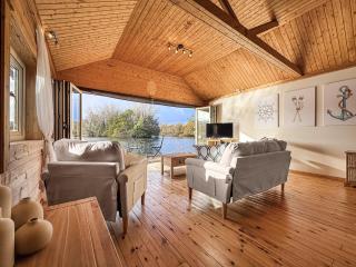 The Boathouse - Uk50892 - 7