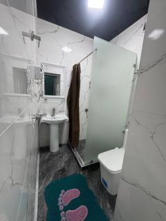 Abubakir Guests House - 6