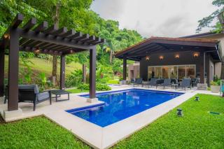 Casa Selva Tica 6 bdr pool golf view in Los Suenos - 3