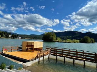 Cabana Colibita malul lacului - 4