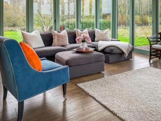 Smallbrook Cottage - 9