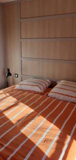 Chalet dans résidence privée avec piscine couverte - 3