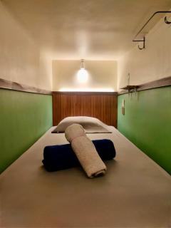 Buton Backpacker Lodge - 5