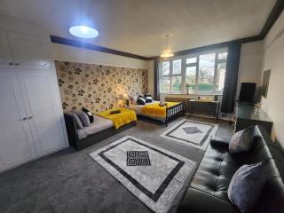Luxury Cottage Stay Rooms Free Wifi Old Trafford Manchester - Manchester - 3
