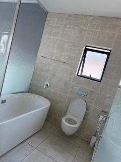 2 Bedroom 2 Bathroom Executive Suite - 6