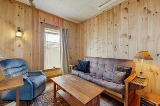 Pleasant Street 43 - 2